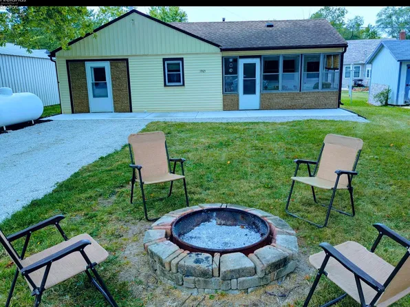 1905 Arlington Dr, Lakeside Marblehead, OH 43440