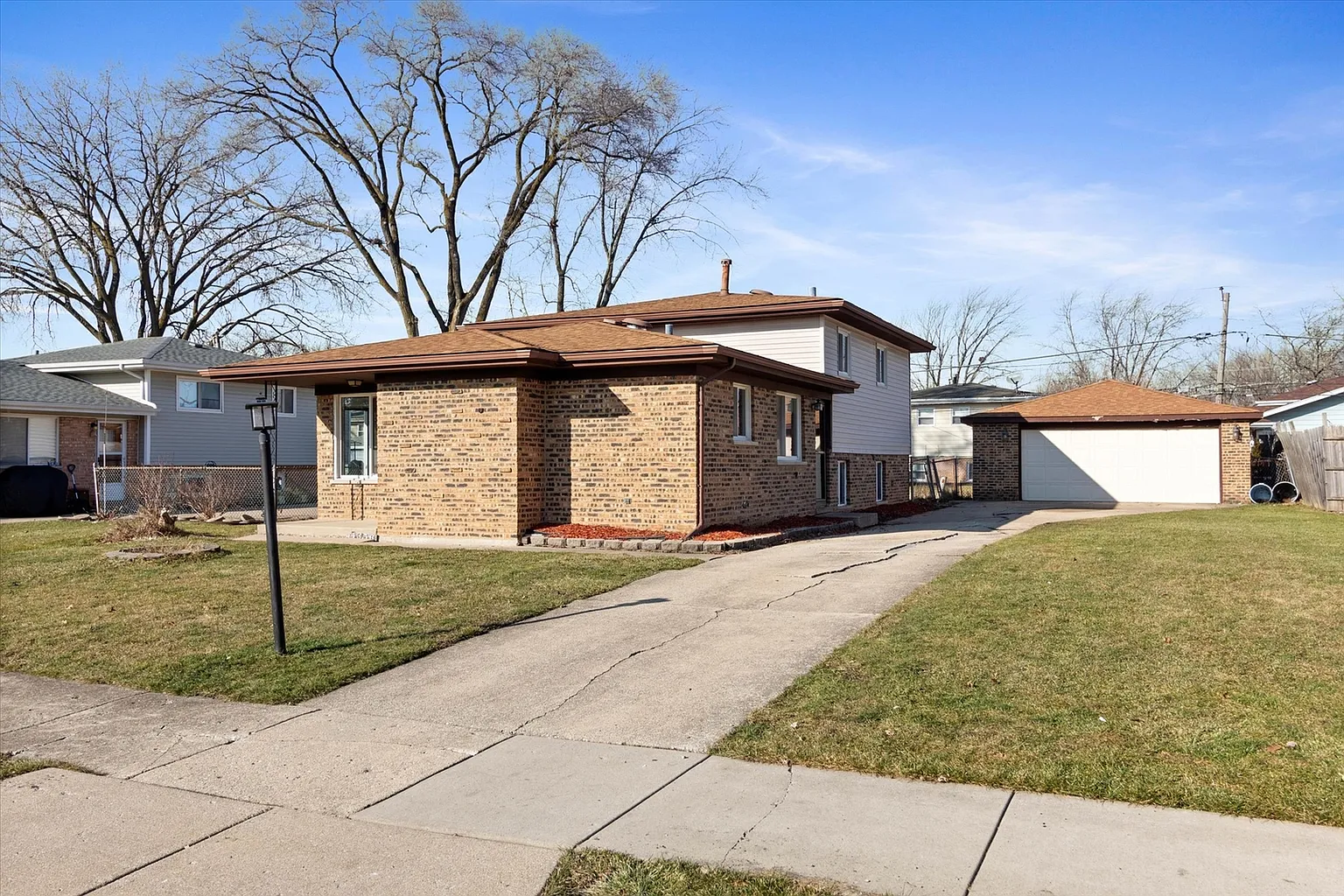 4356 Wagman St photo 1