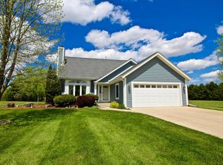 7220 County Line Rd, Hartland, WI 53029