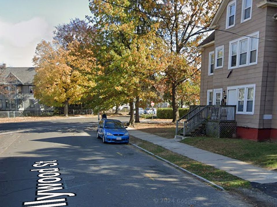 2nd image of 73 Hollywood St APT 2L