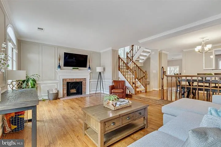 3956 Valley Ridge Dr — Photo 3