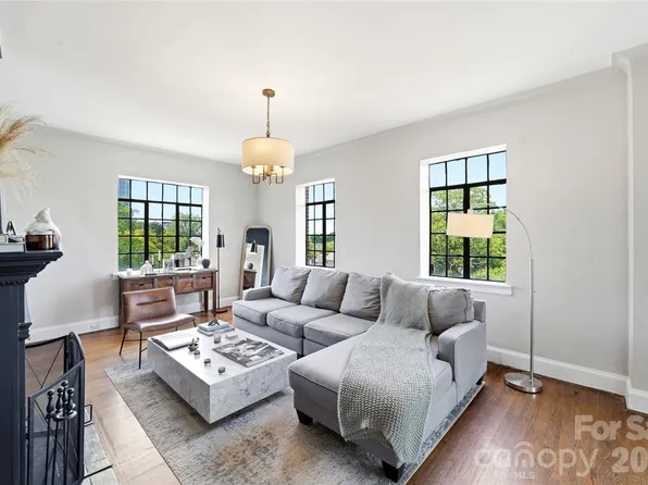 301 W 10th St APT 506, Charlotte, NC 28202