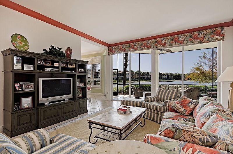 Spacious Great Room