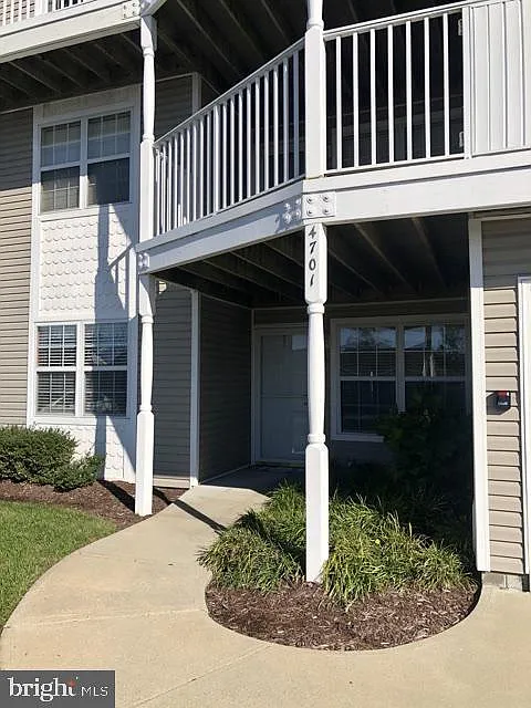 2 bed, 1160 sqft, $1,500 — Photo 3