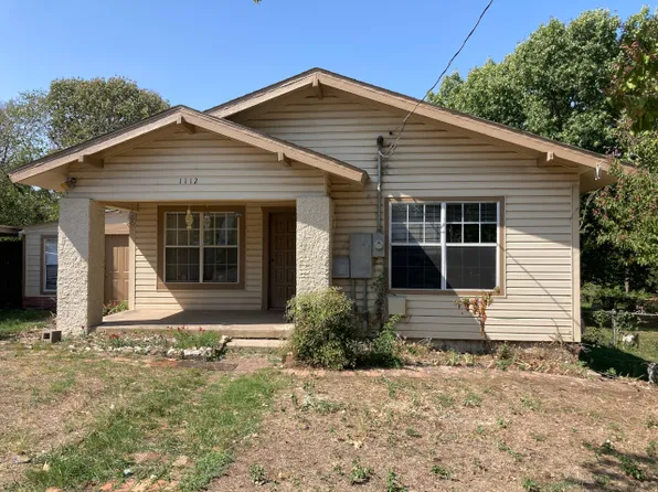 1112 Bernard St, Denton, TX 76201