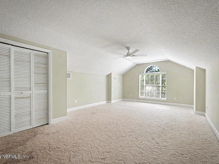 337 S Mill View Way — Photo 46