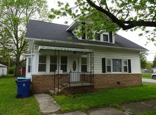 116 George St, North Judson, IN 46366
