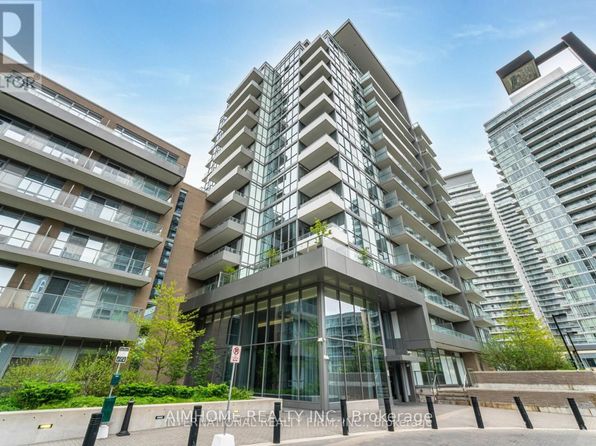 32 Forest Manor Rd #306, Toronto, ON M2J 0H2