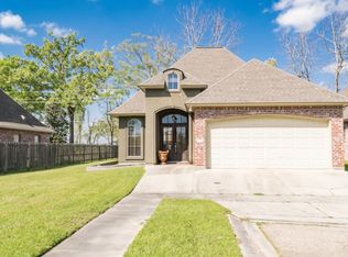 2501 Old Towne Rd, Zachary, LA 70791