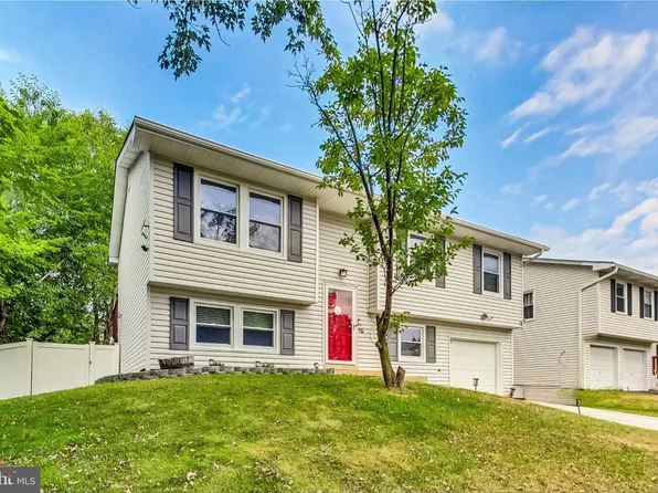 7846 Citadel Dr, Severn, MD 21144