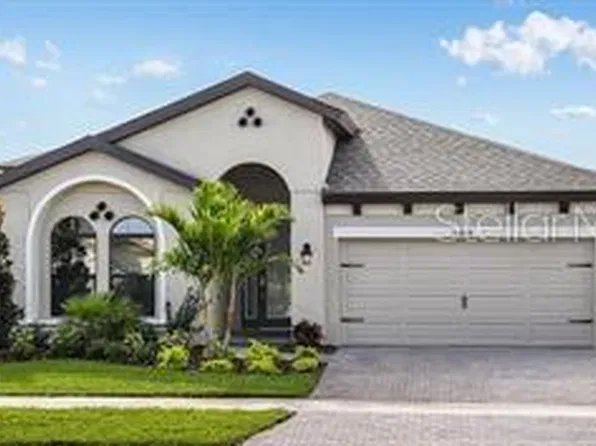 8319 Carrhill Pl, Parrish, FL 34219