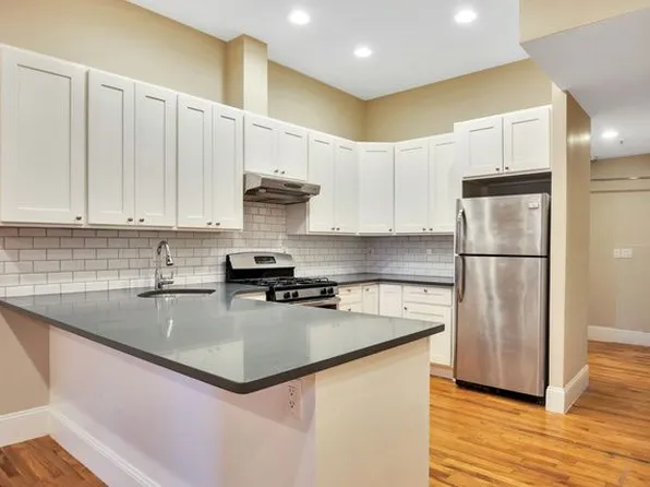 29 Woodhull Street image 1 of 6