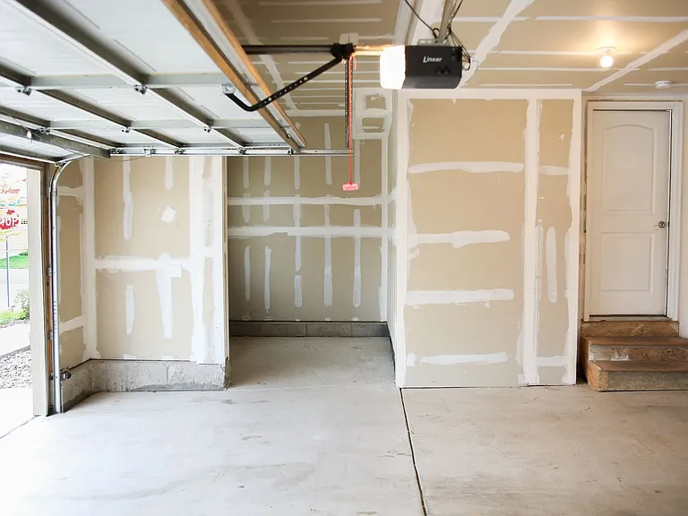 1506 Dryland St — Photo 20
