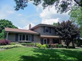 403 E Bryn Mawr Ave, Itasca, IL 60143