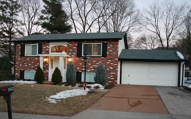 1st image of 1832 Schulte Hill Dr