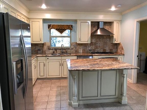 5th image of 123 Mimosa Dr