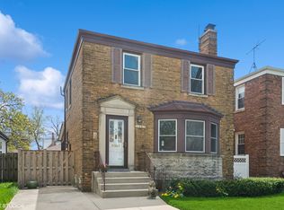 2551 W 110th St, Chicago, IL 60655