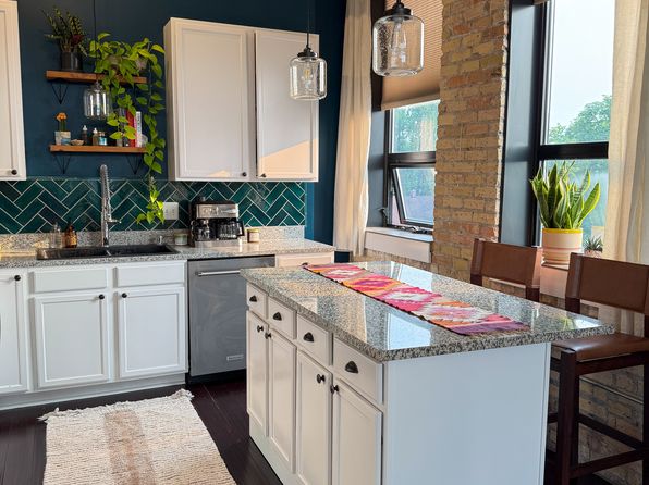 1701 Madison St NE UNIT 303