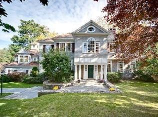 17 Tomac Ave, Old Greenwich, CT 06870