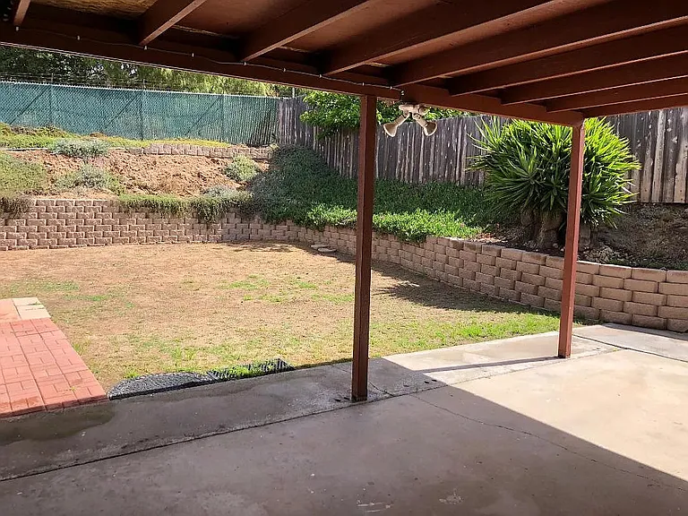 2750 Dahlia Ave — Photo 14