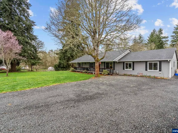 38979 Sodaville Waterloo Dr, Lebanon, OR 97355