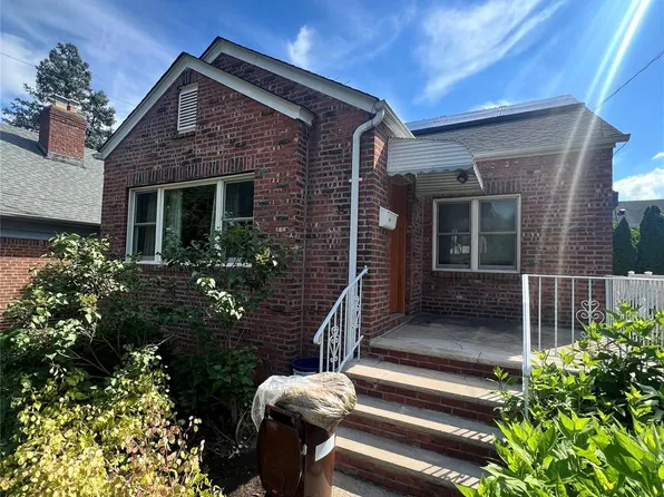 3817 208th Street, Bayside, NY 11361