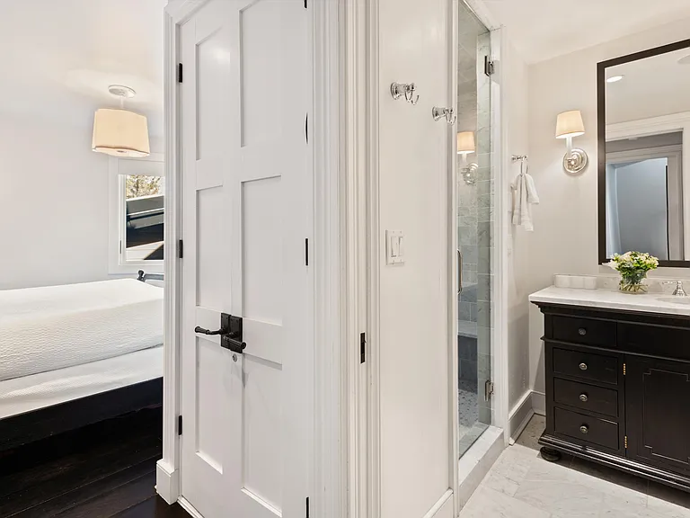 809 S Aspen St #13 — Photo 5