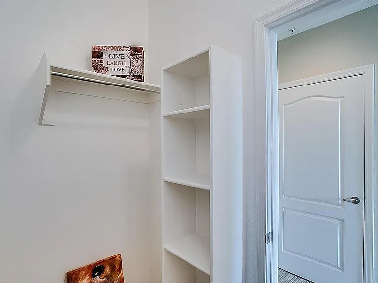 Walk-in closet