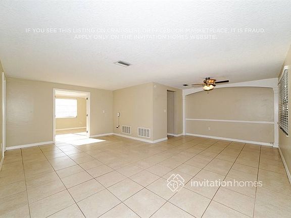 2nd image of 3910 Glissade Dr