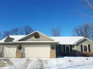 1525 Mulberry St, Hartford, WI