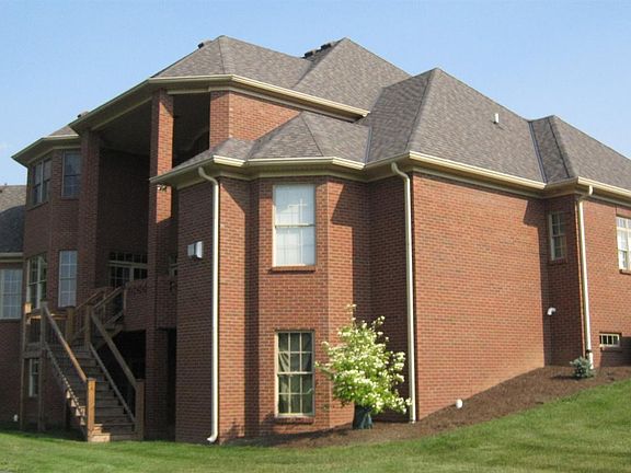 5th image of 635 Burr Oak Dr