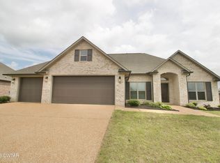 217 Strawberry Ridge Dr, Medina, TN 38355