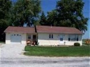 803 North St, Chenoa, IL 61726
