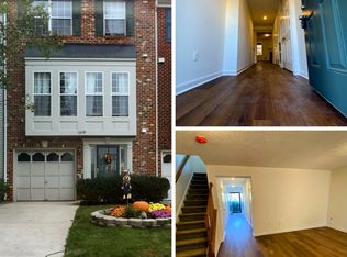 13359 Misty Dawn Dr, Herndon, VA 20171