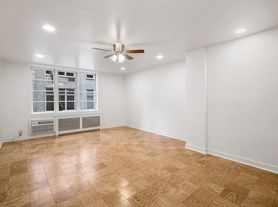 30 Horatio St, New York, NY