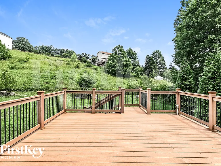 115 Winter Park Ct — Photo 17
