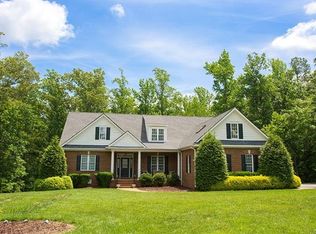 11919 Brook Point Pl, Chesterfield, VA 23838