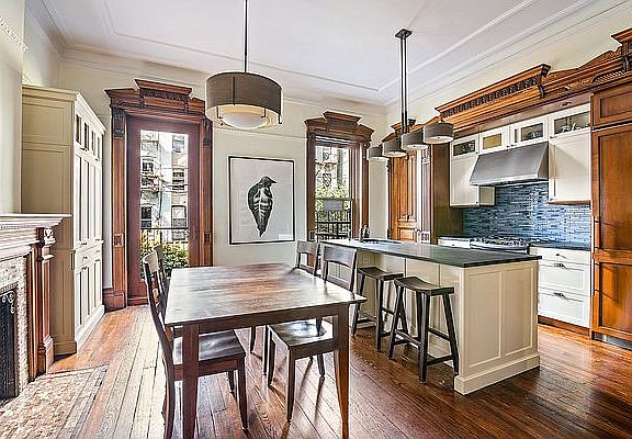 4th image of 361 1st St Floor 2