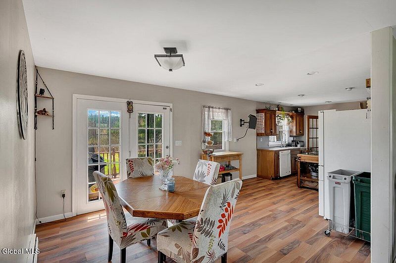 5th image of 8385 Duanesburg Road