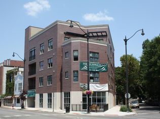2661 N Lincoln Ave APT 203, Chicago, IL 60614