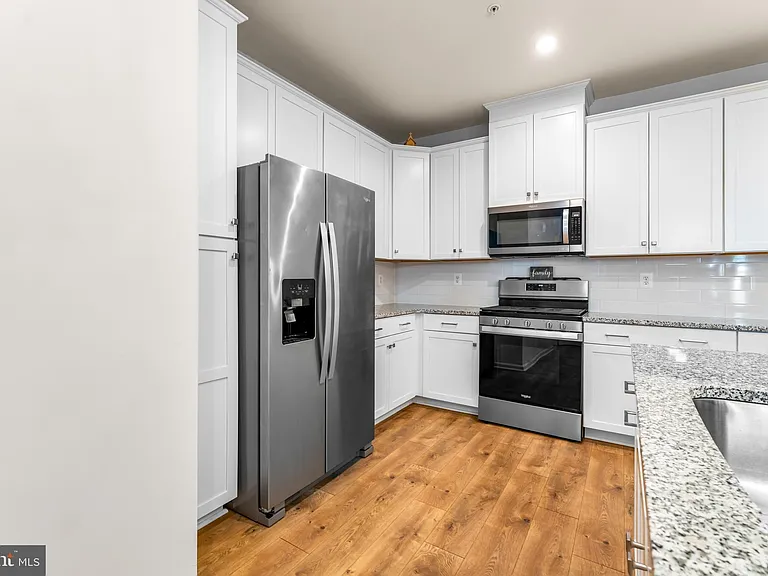 4520 Reaney Ln #483 — Photo 7