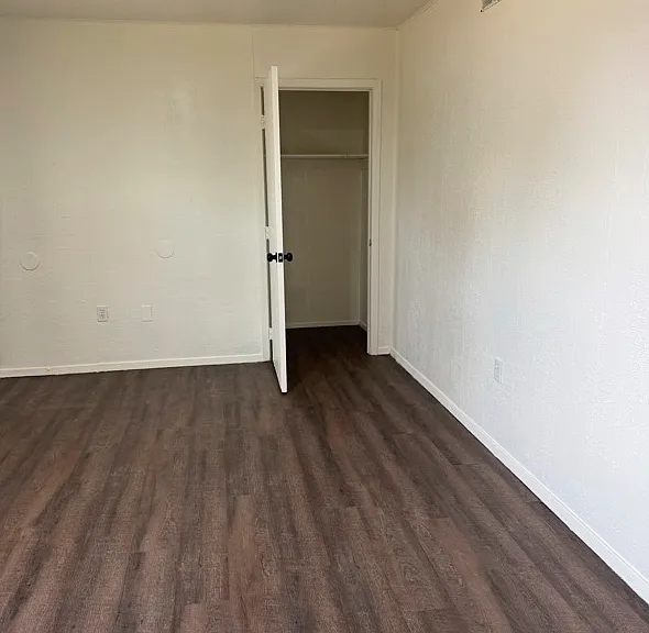 Unit Photo