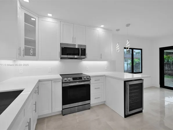 6685 SW 36th St, Miami, FL 33155