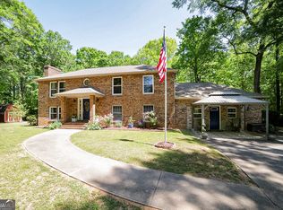 298 Hudson River Dr, Commerce, GA 30530