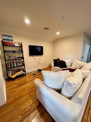 Rented by ERN Flats | media 21