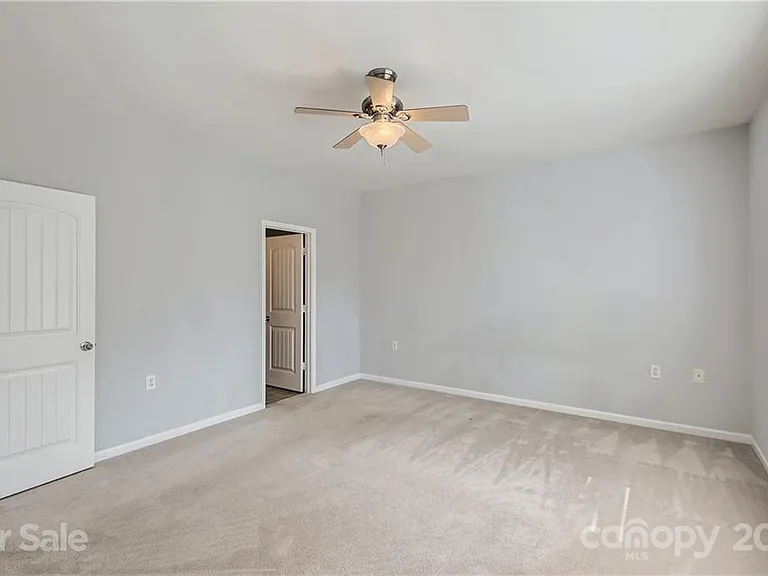 15411 Saint Christopher Ct — Photo 7