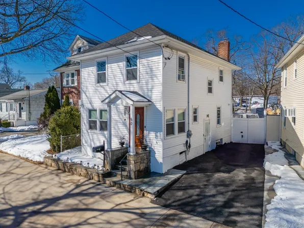 50 Acorn Terrace, New Rochelle, NY 10801