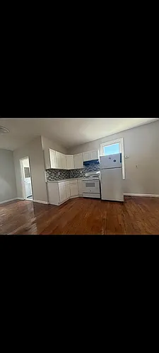 311 S 6th St #6C Photo 1
