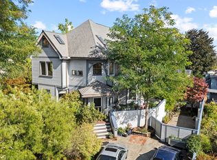 326 30th Ave #2, Seattle, WA 98122