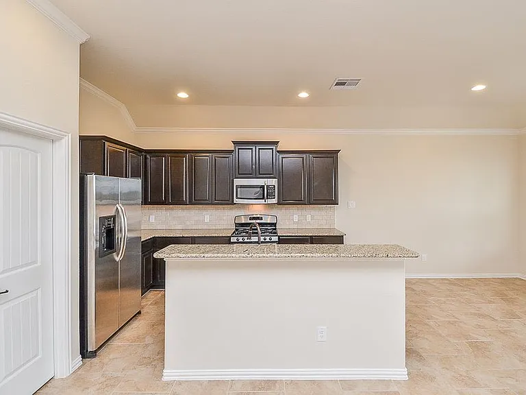 9411 Sparrow Creek Ct — Photo 14